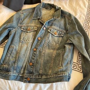 GAP jean jacket
